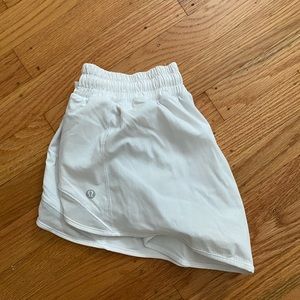 Hotty Hot 2.5” Short